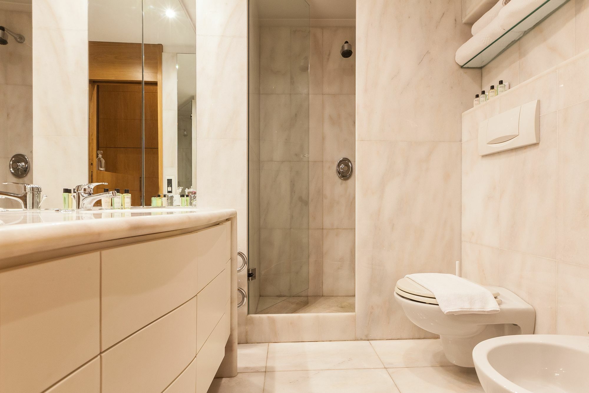 Prestigious Apartment Piazza Navona Рим Екстер'єр фото